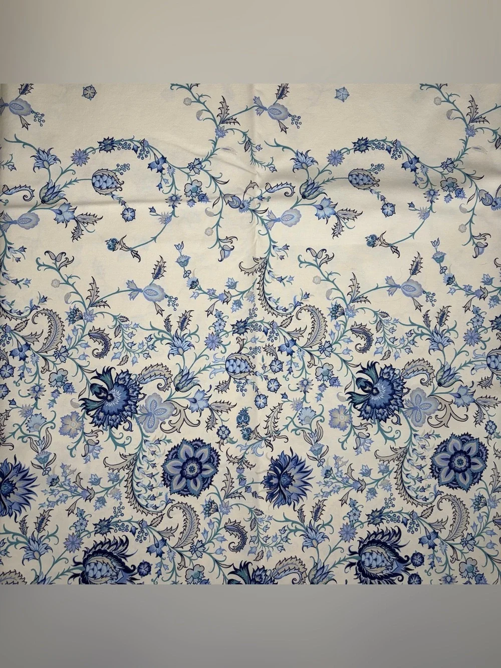 Vent Du Sud Blue and White French Tablecloth Teflon Coated Rectangular 92